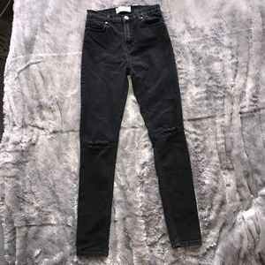 Boohoo ripped at the knee denim